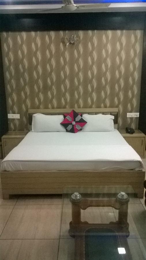 Hotel Sai Orchid 莫拉达巴德 外观 照片